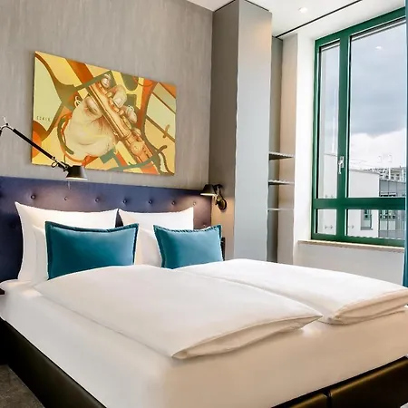 Hotel One